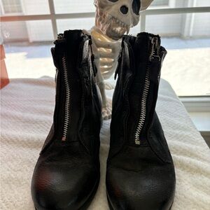 Miz Mooz Women Leather Black Ankle Boots with Front Zipper Size 36 US 6